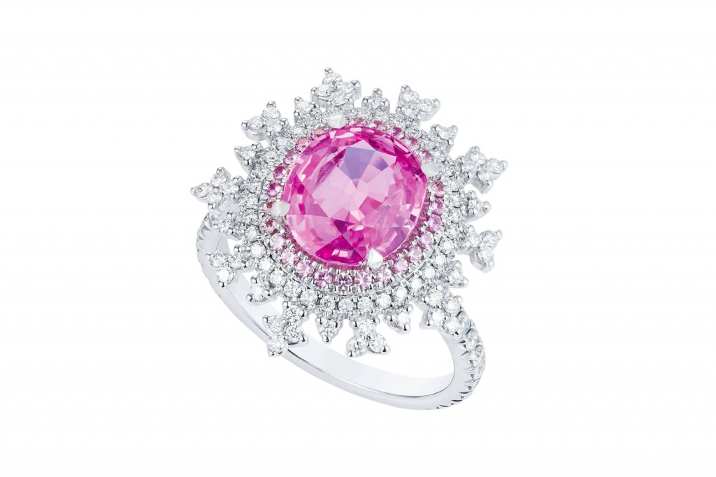 Nadine_Aysoy_Tsarina_collection_ring_with_sapphires_and_diamonds.jpg