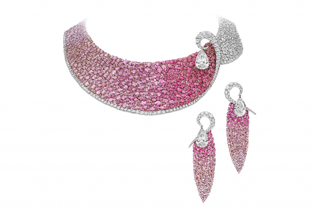 Boghossian__Les_Merveilles__parure_in_rubies__pink_sapphires__diamonds_and_18k_white_gold.jpg
