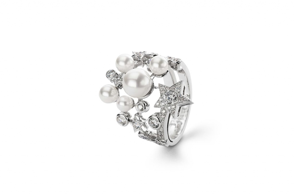 Chanel_comete-ring-white-gold-diamond-pearl-packshot-default-j10213-8804423237662.jpg