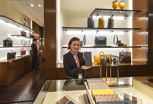 Бренд Louis Vuitton — главный кормилец всей группы, который приносит ей больше трети дохода.