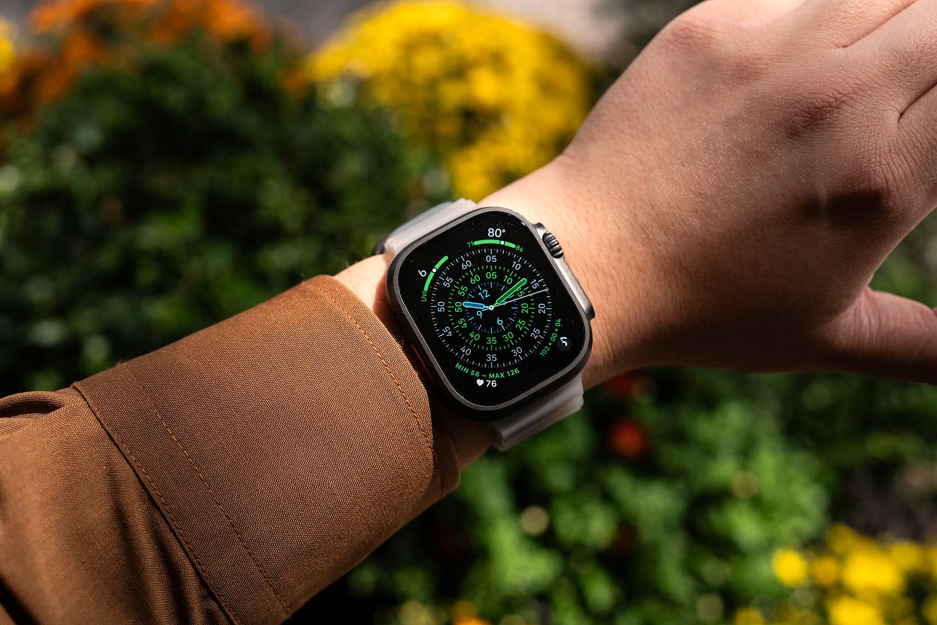 Ultra 4 Wristshot