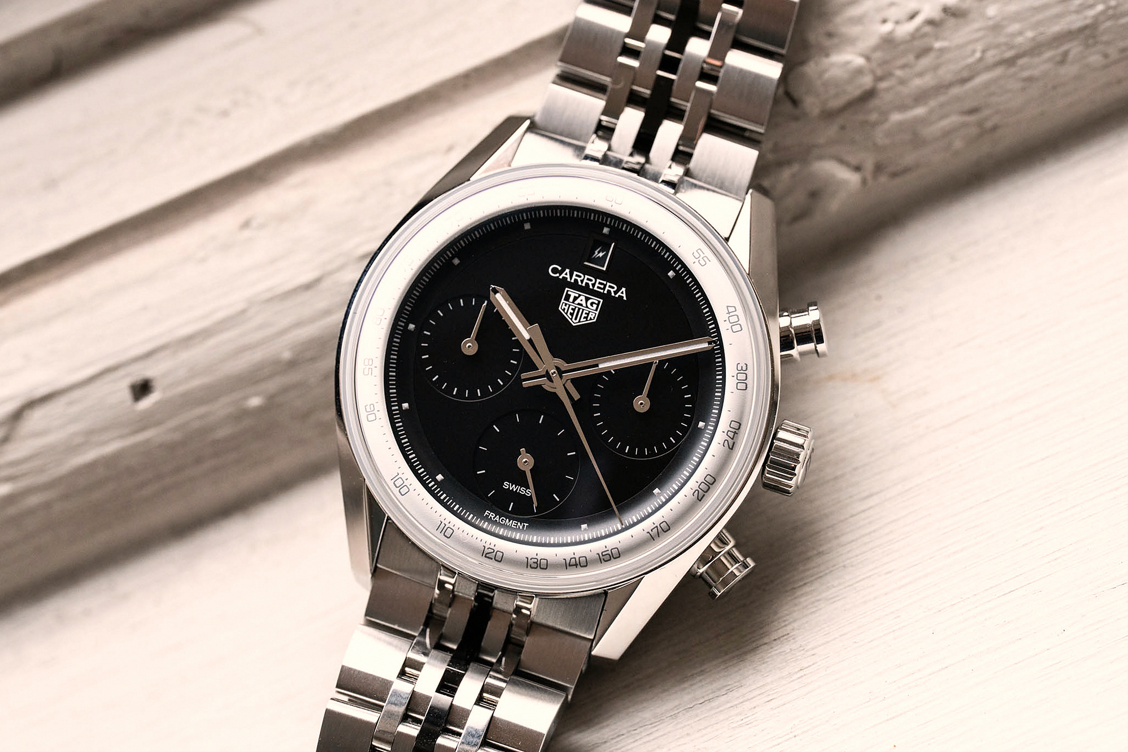 TAG Fragment Carrera Glassbox окно