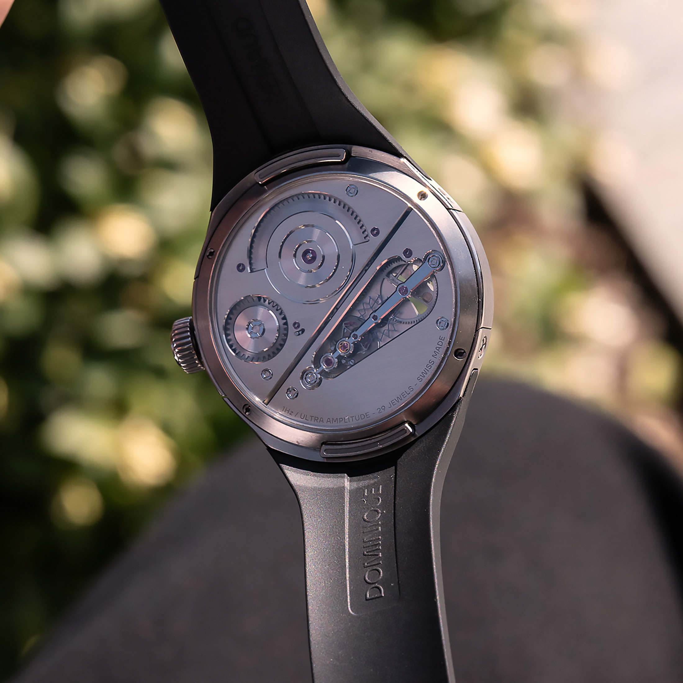 Задняя часть часов Pulse60