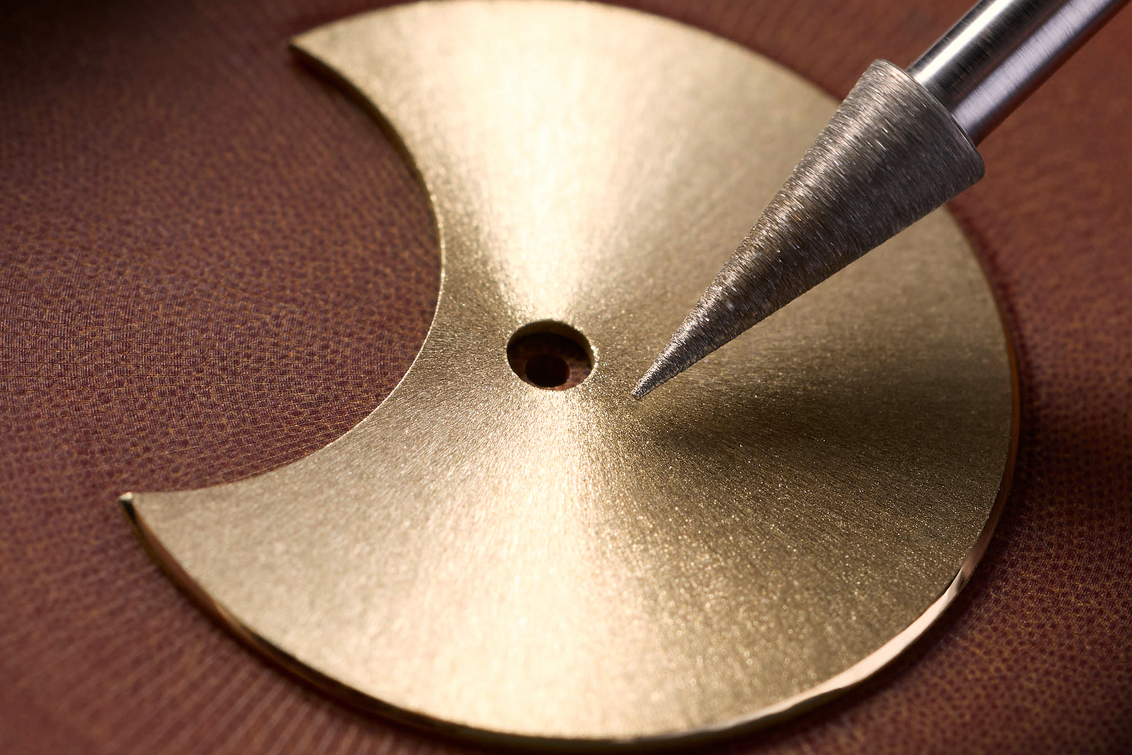 Отделка циферблата Credor Goldfeather Tourbillon