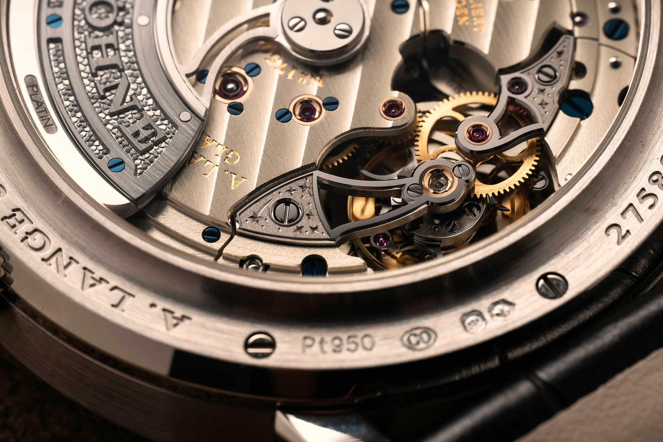 Lange 1 Perpetual Tourbillon Lumen макро мостика