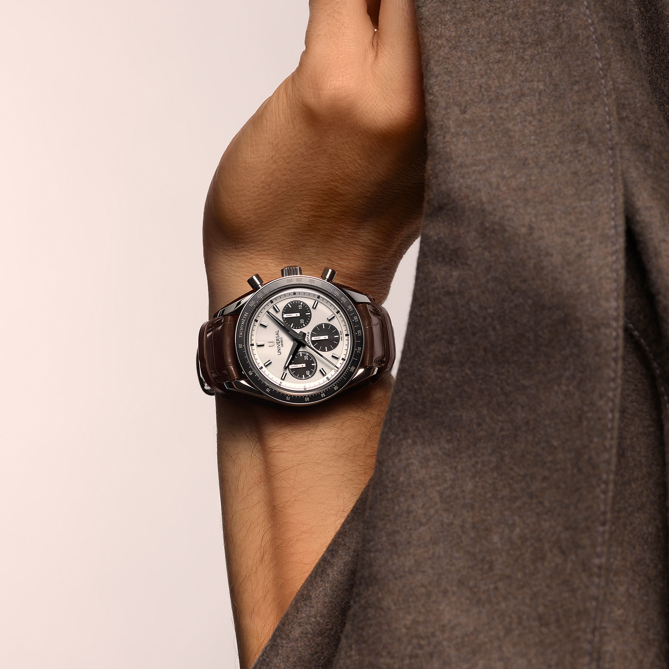 Universal Genève Compax