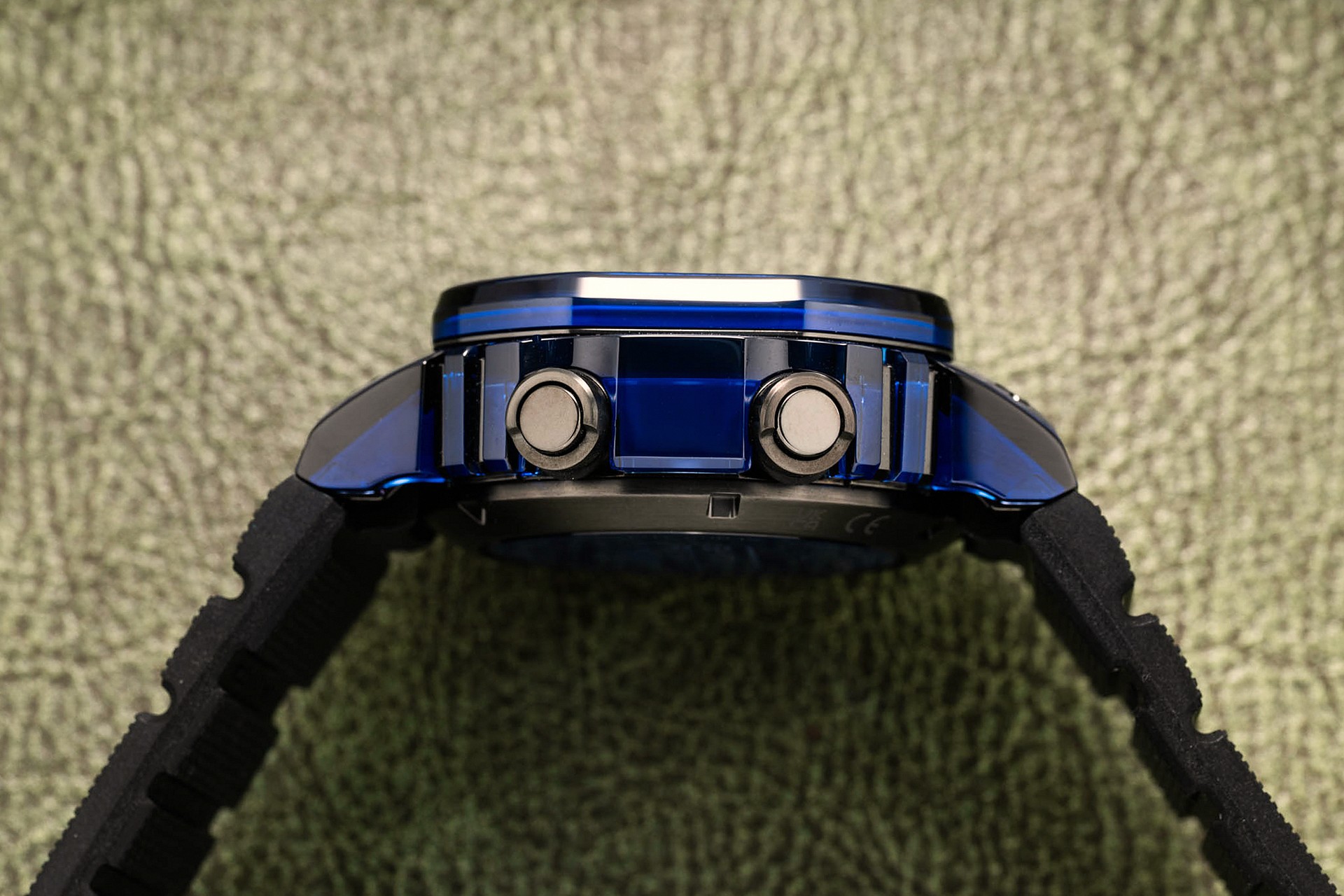 G-SHOCK Blue Sapphire Case Side