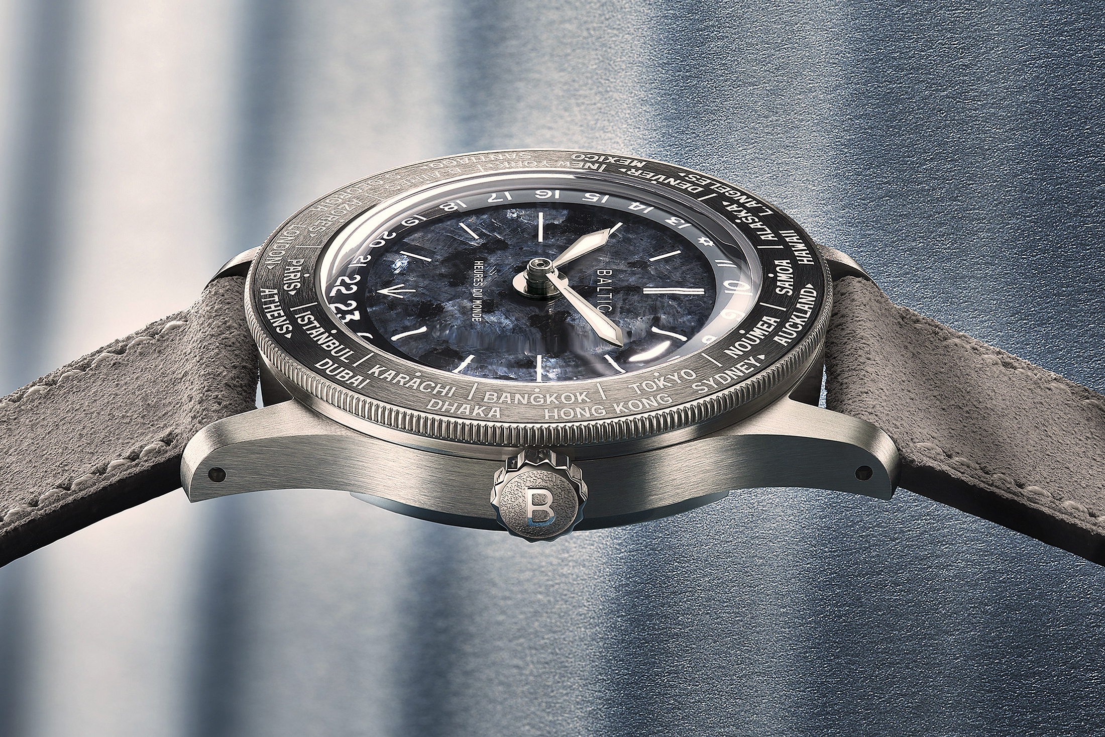 Часы мирового времени Baltic