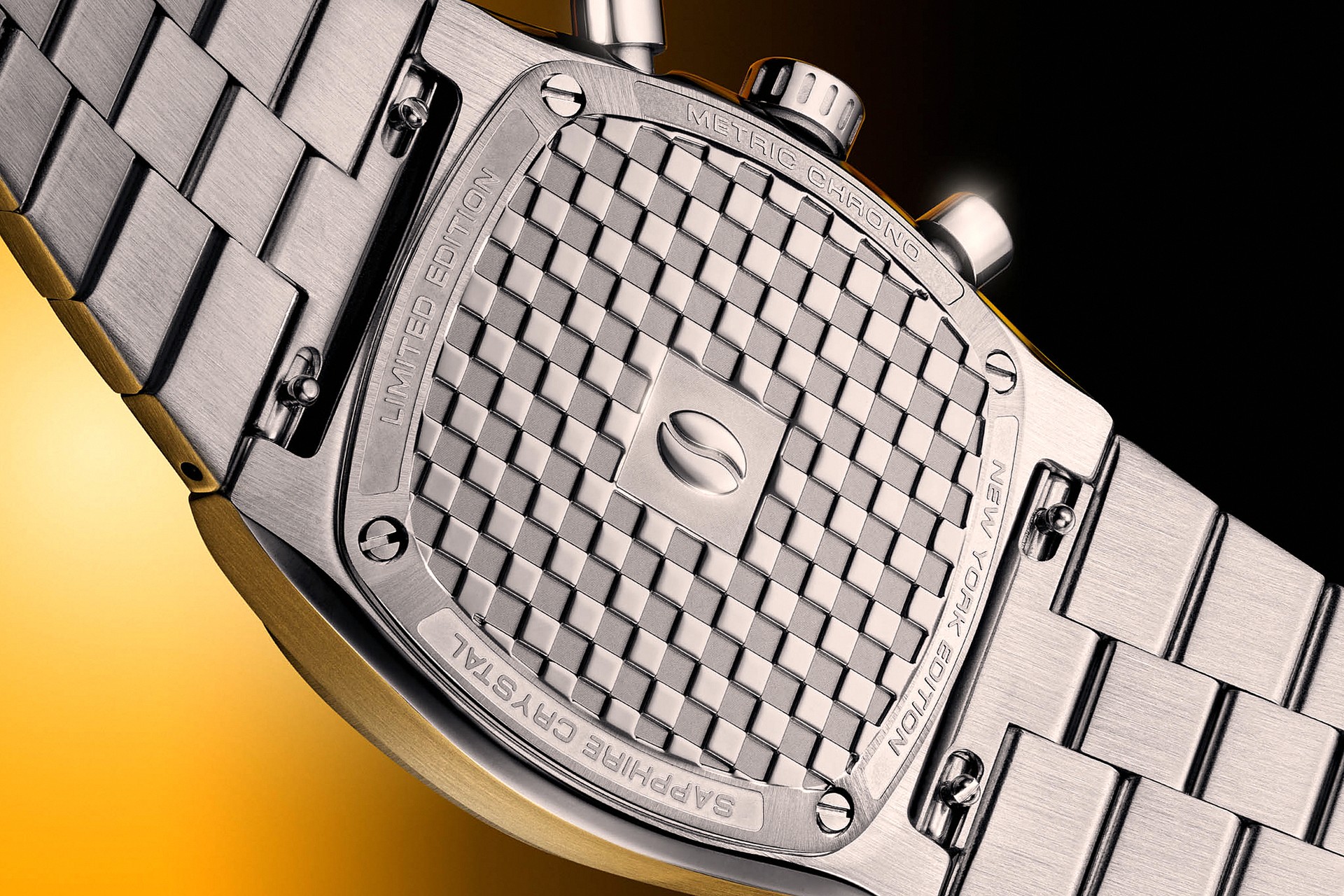 Metric Chrono Taxi Caseback