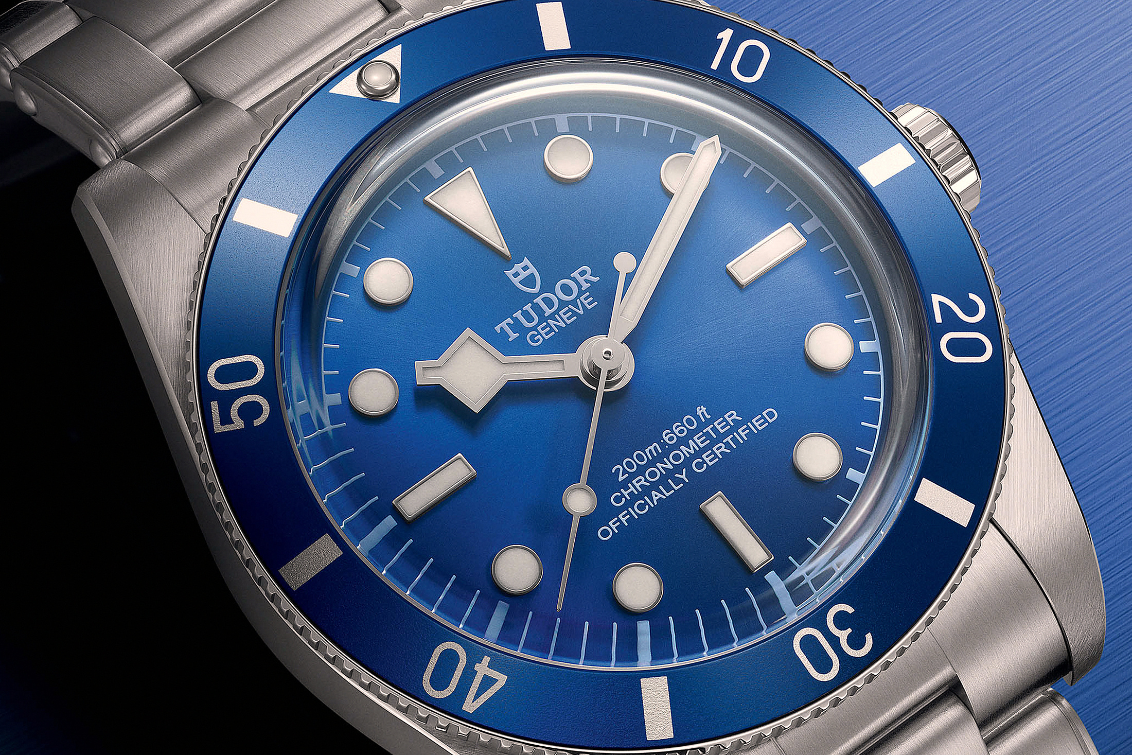 BB54 Blue наклонный циферблат