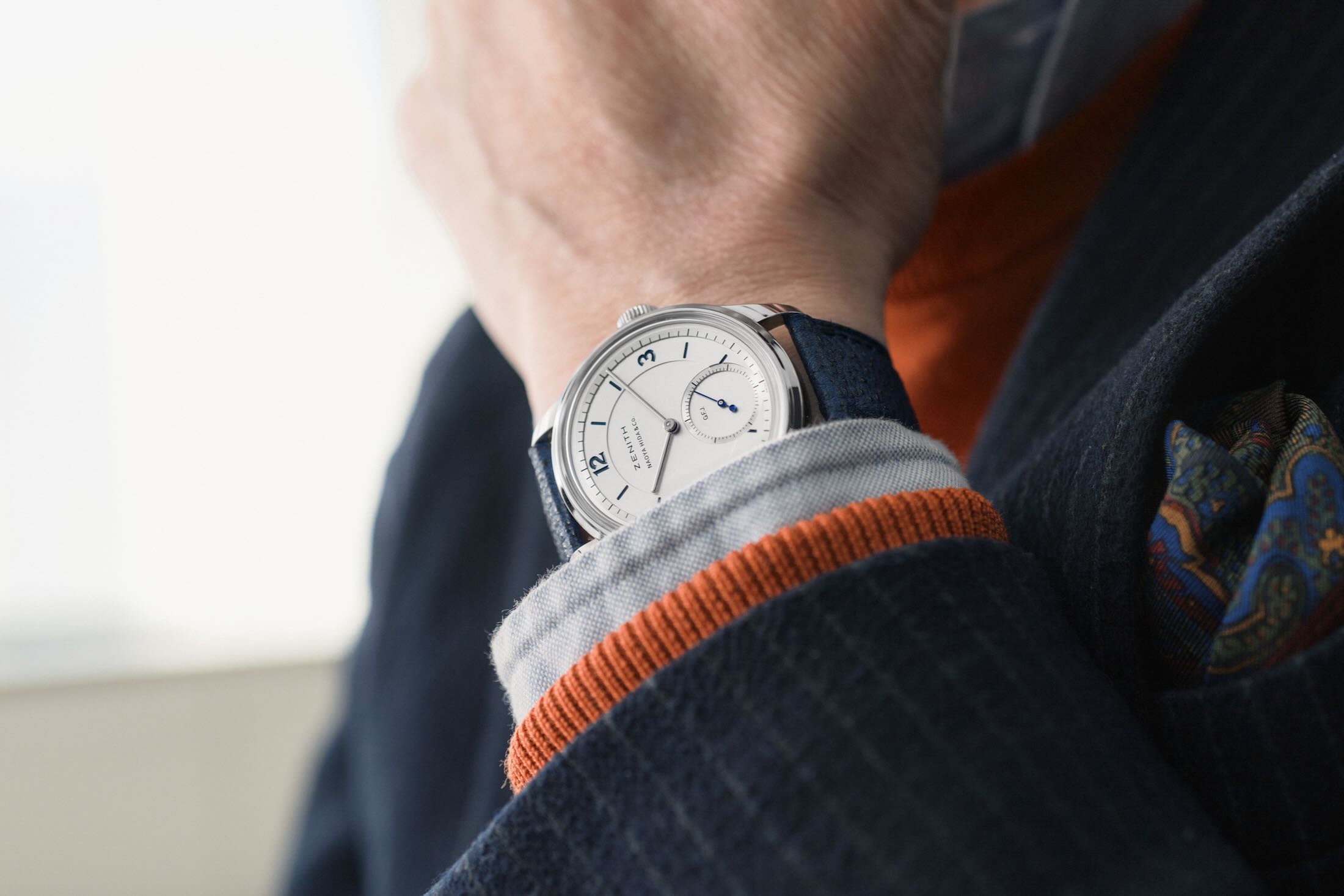 Часы Zenith и Hida на руке