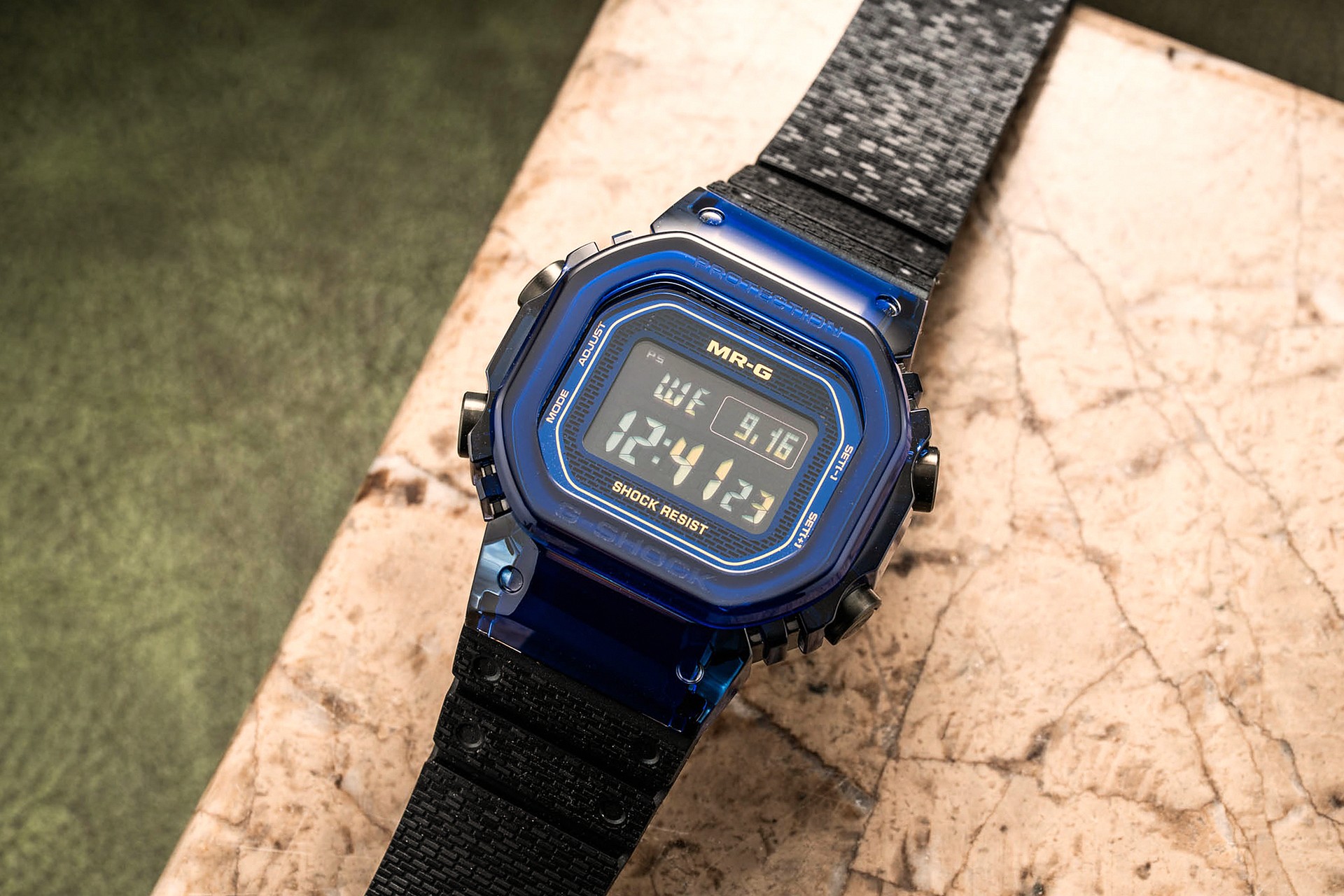 G-SHOCK Blue Sapphire On Stone