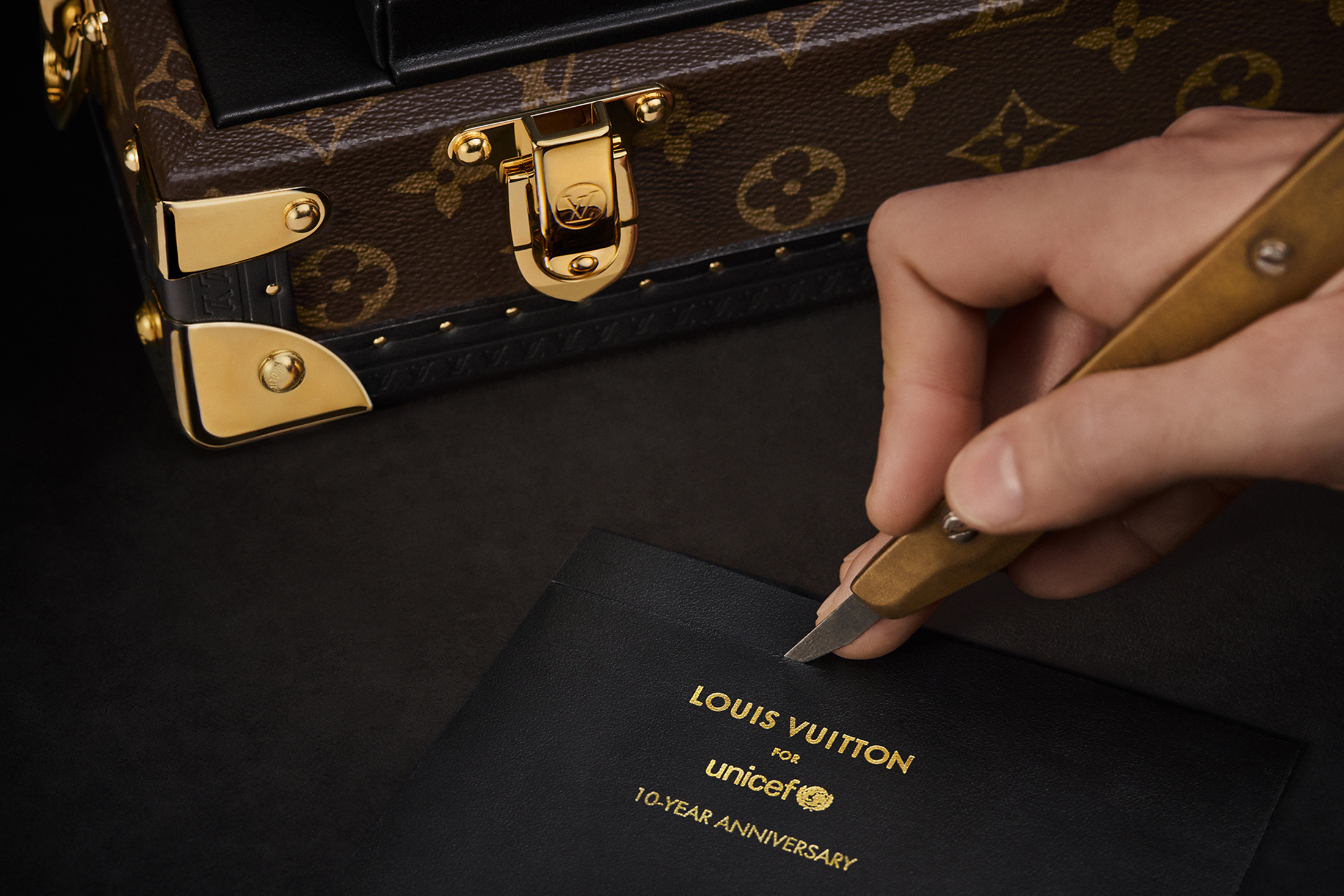 Выставка часов Louis Vuitton