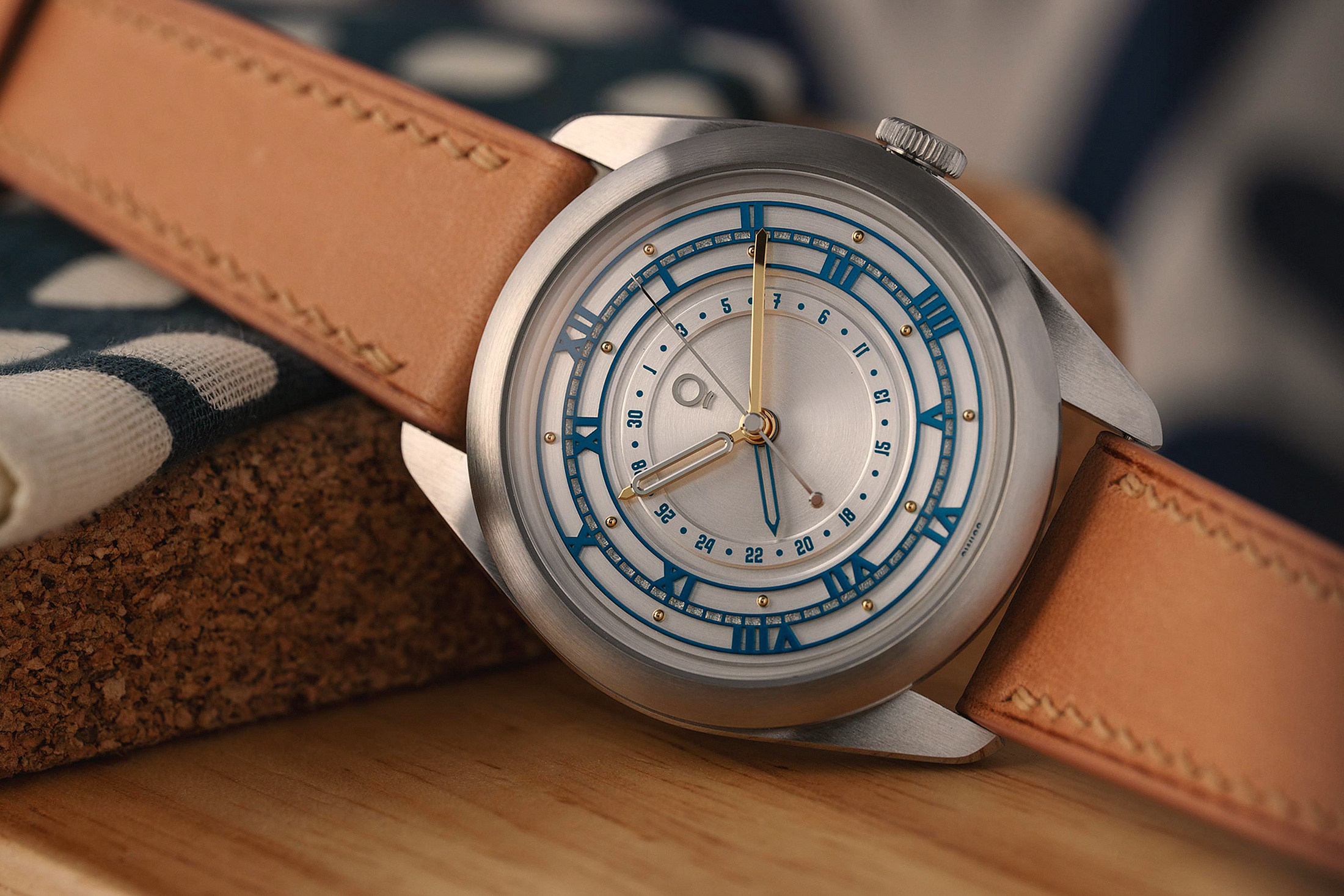 Часы OraOrea Coriolis Pointer Date Venetus Teal