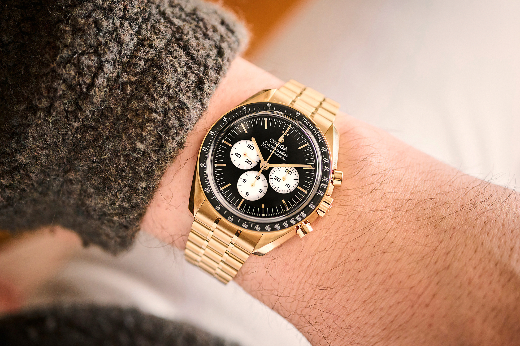 Speedmaster черно-белый