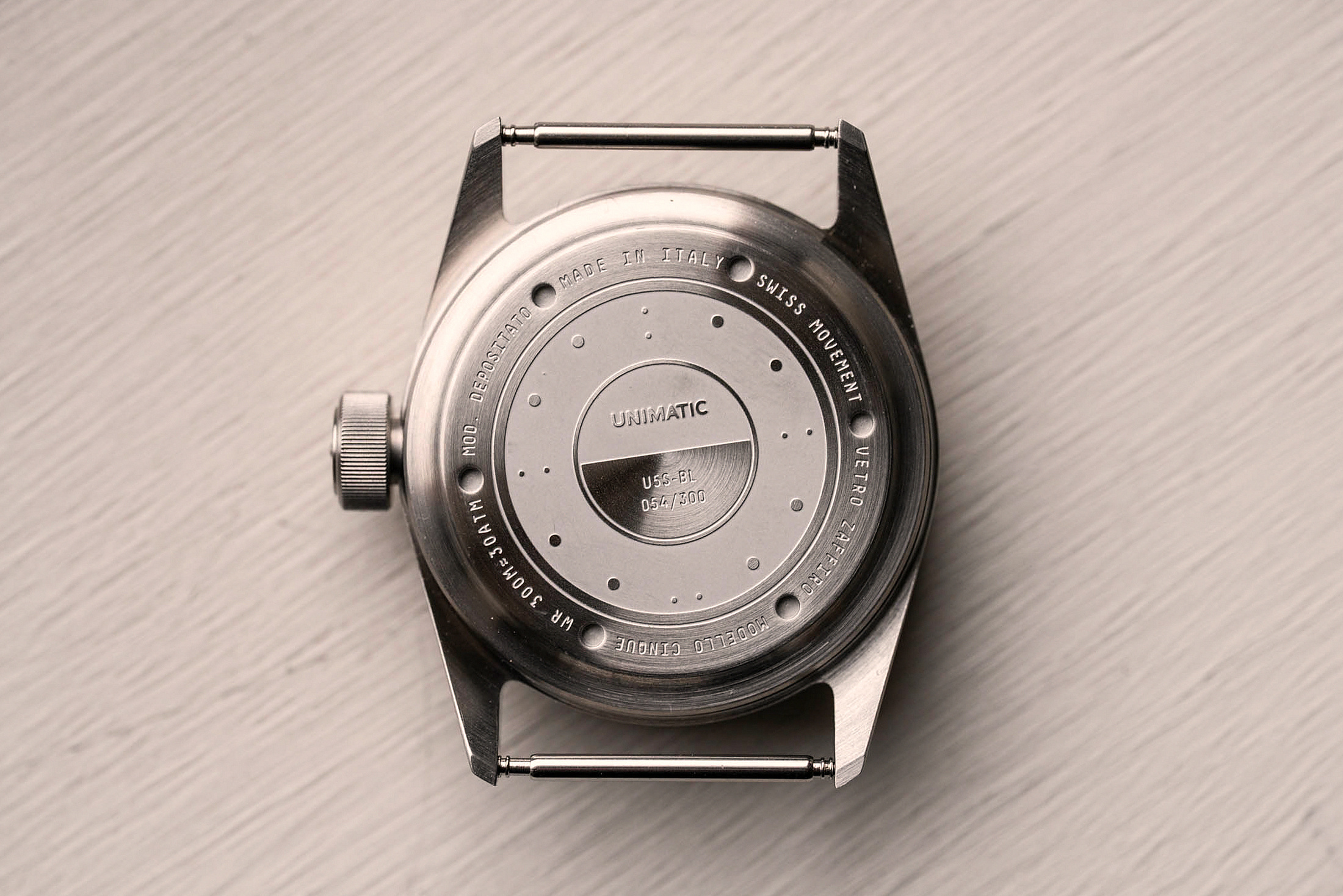 U5S-BL задняя крышка