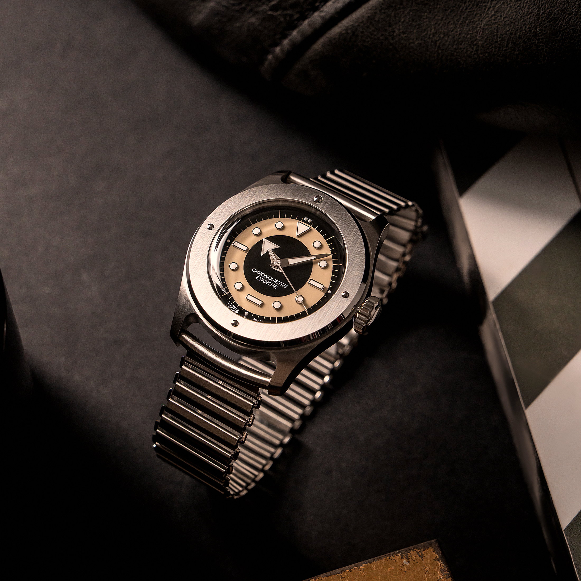 Serica Field Chronometer