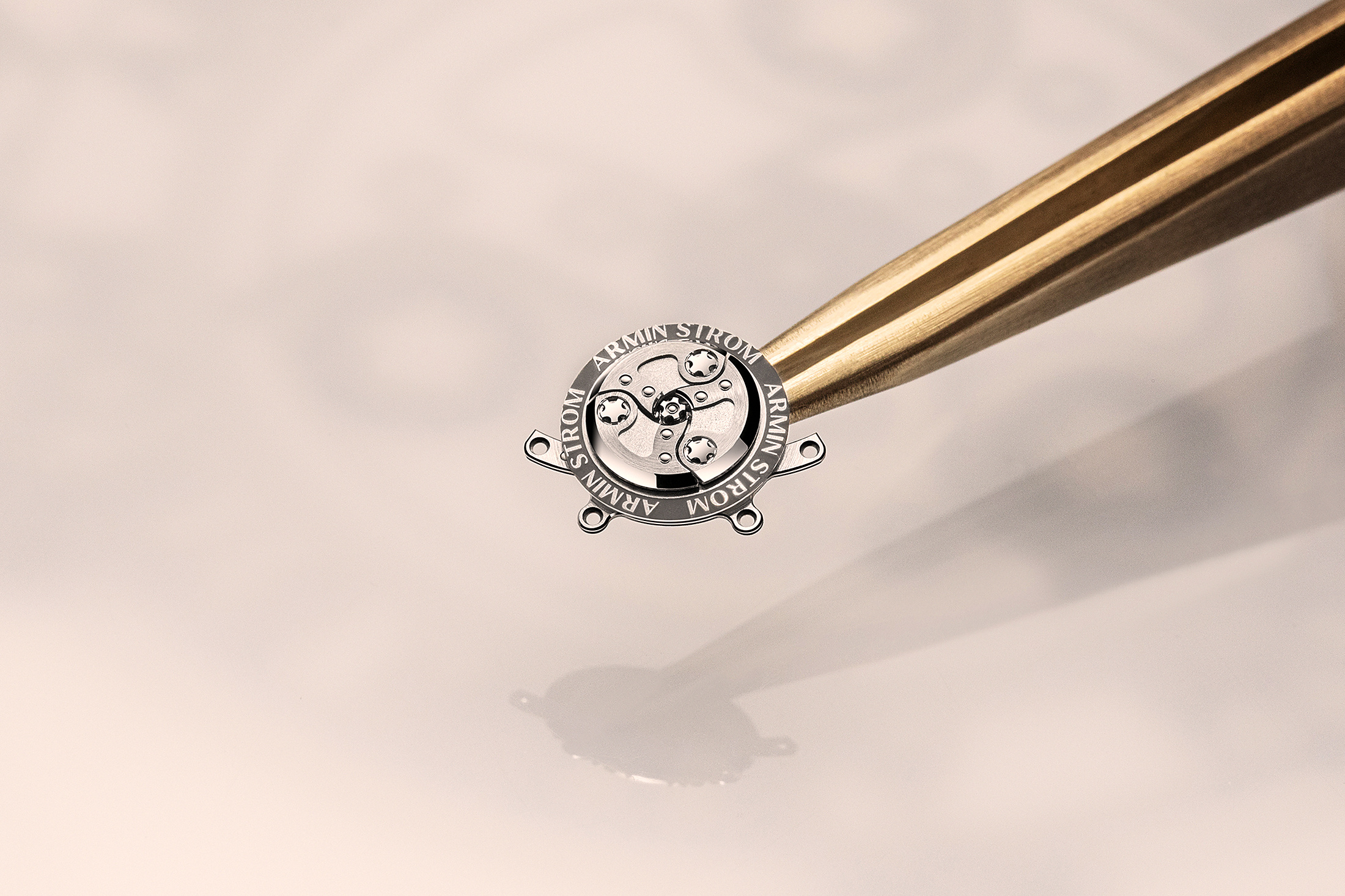 Корпус часов Armin Strom