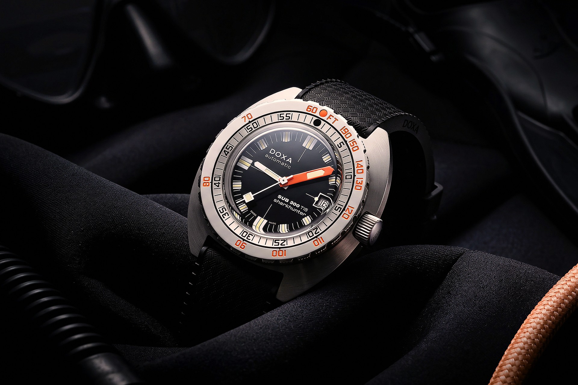 Doxa Sub 300 Ti5 Sharkhunter