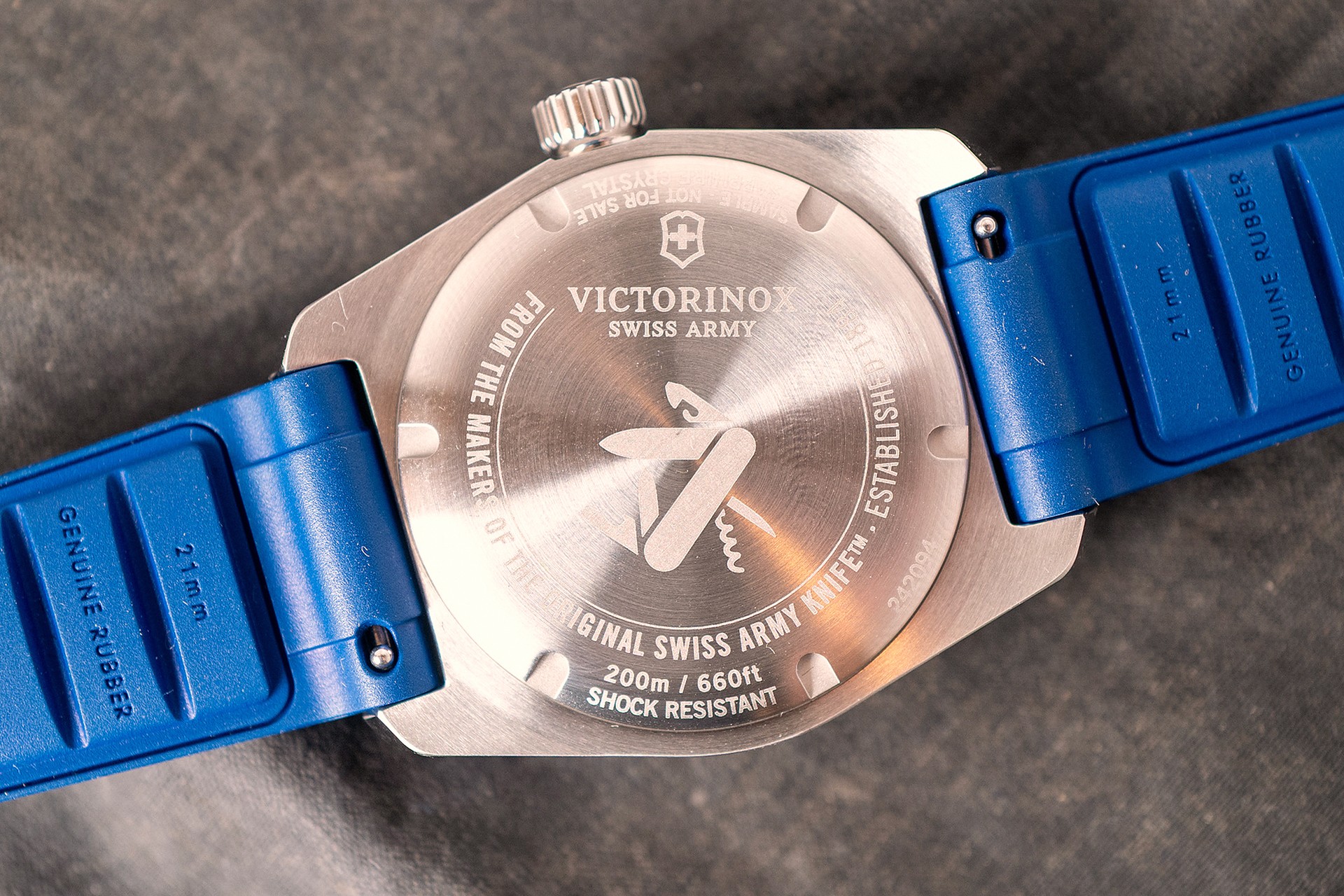 Victorinox Maverick Caseback