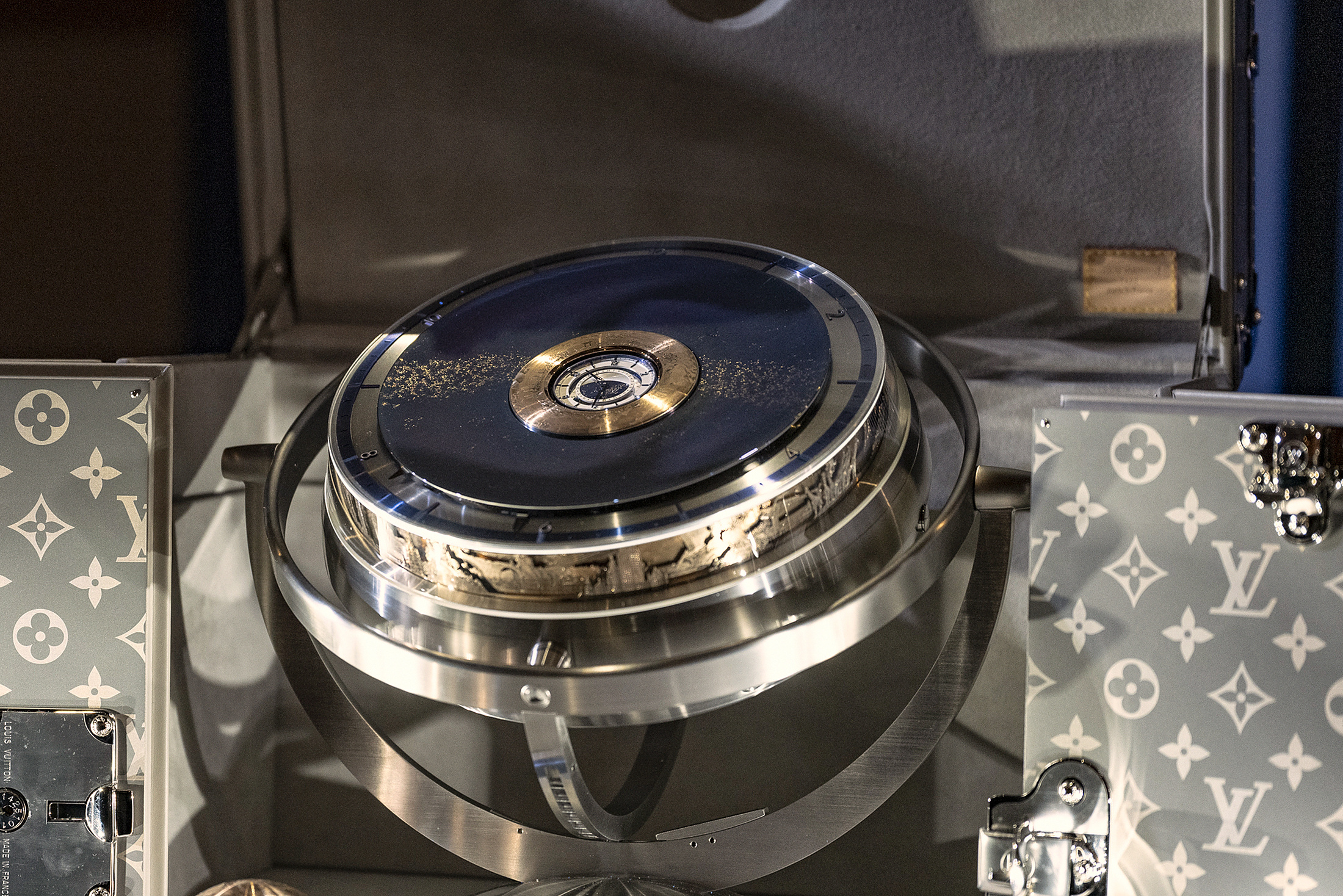 LVDB-03 Sympathique Louis Varius