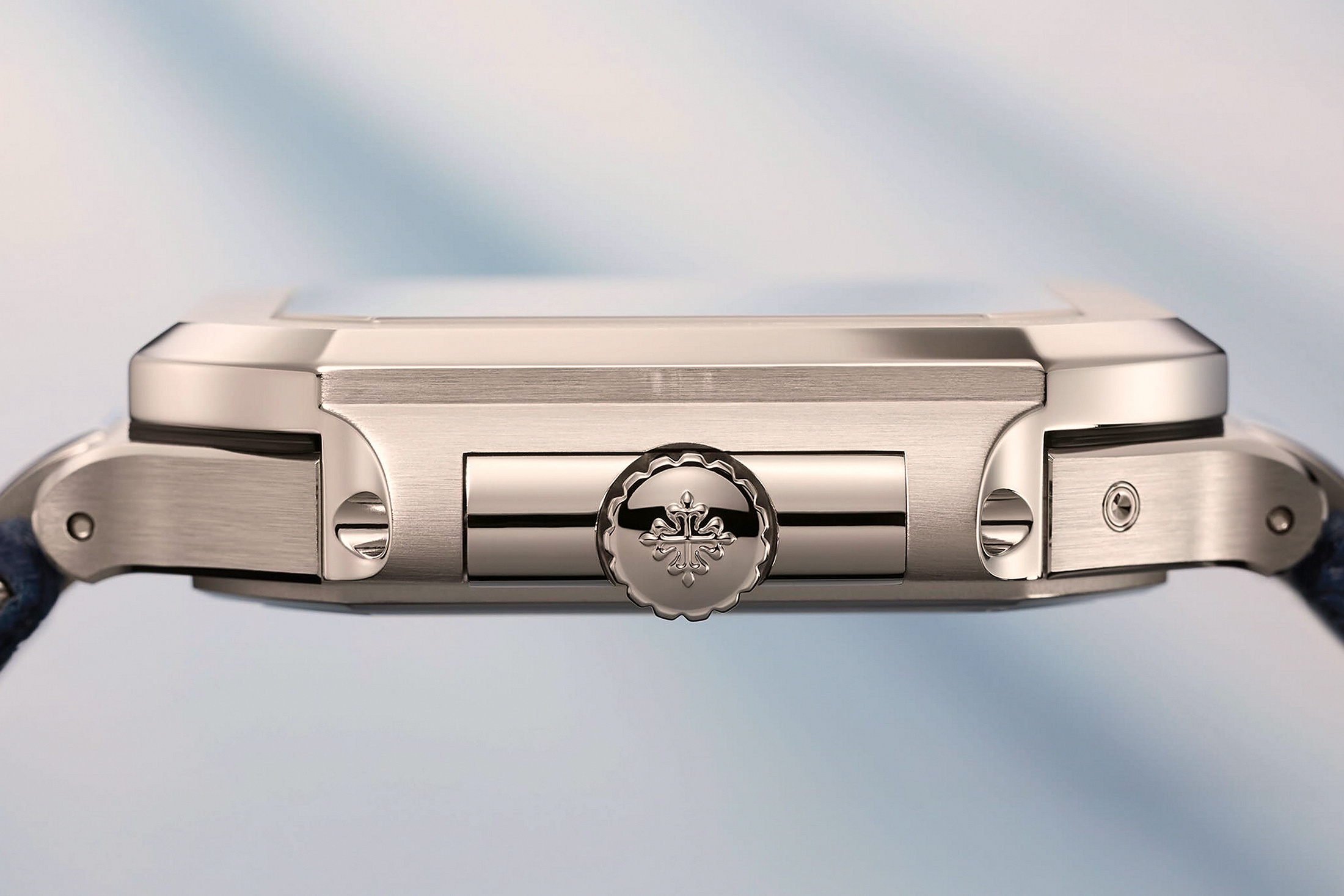 Боковая часть корпуса Cubitus QP