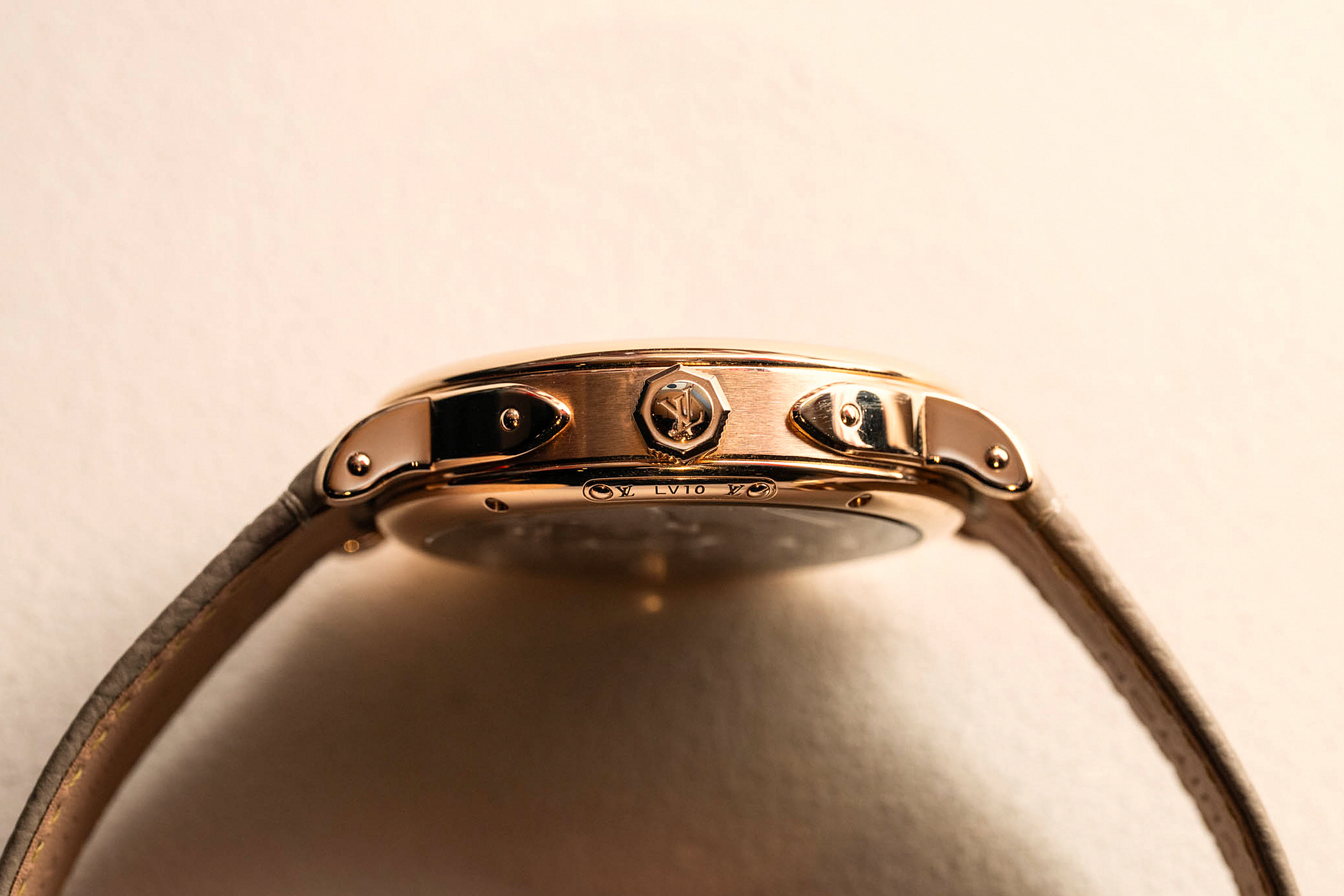 Заводная головка Escale Minute Repeater