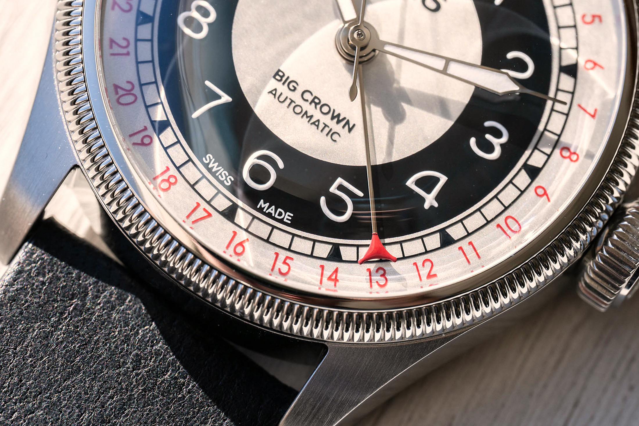 Макро Орис Большая Корона Bullseye